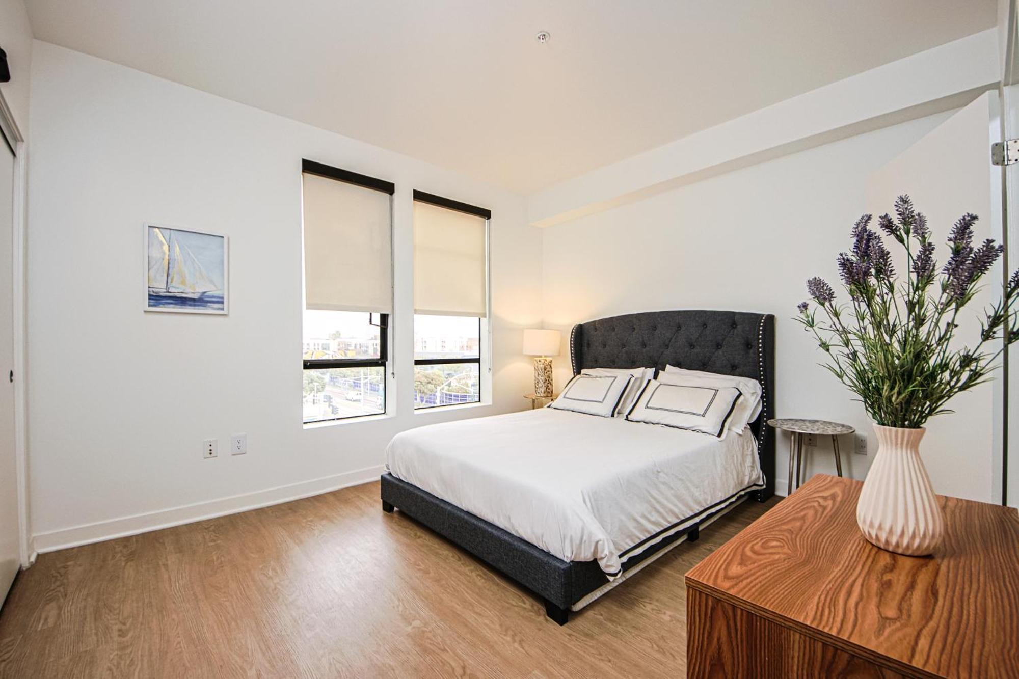 The Carlton- Modern-Luxury 2 Master Suites In Hrt Of Sm Steps To Ocean Ave Los Angeles Exterior foto