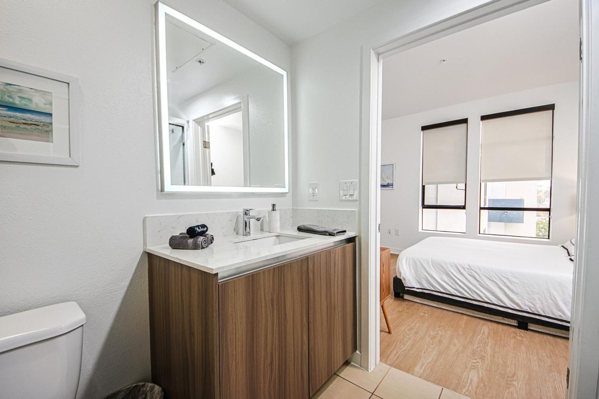 The Carlton- Modern-Luxury 2 Master Suites In Hrt Of Sm Steps To Ocean Ave Los Angeles Exterior foto